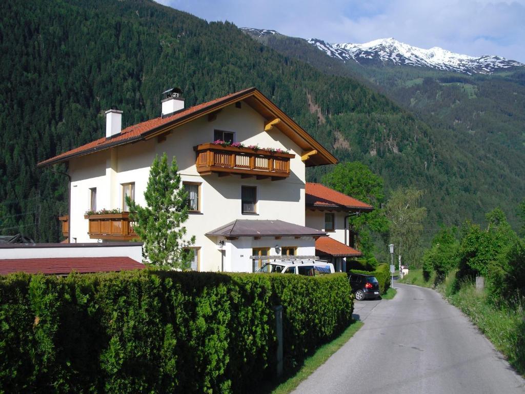Haus Gruenbacher 利恩茨 外观 照片
